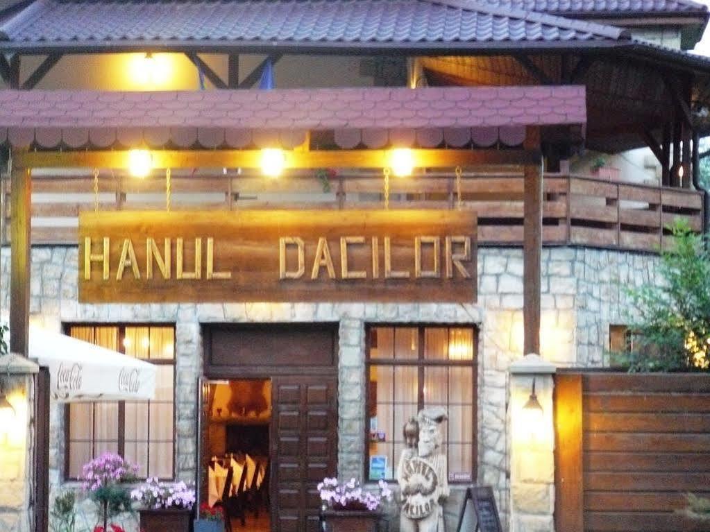 Hanul Dacilor Ιάσιο Εξωτερικό φωτογραφία